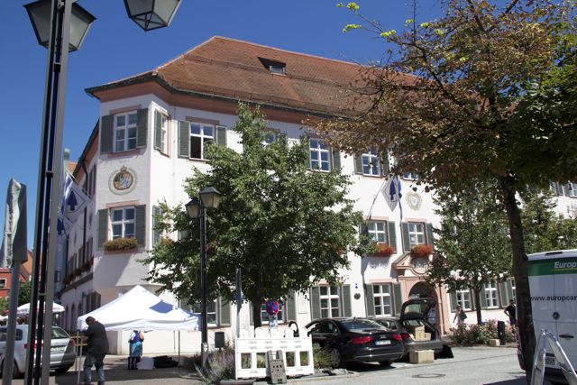 Bild 1 Stadt Erding Rathaus in Erding