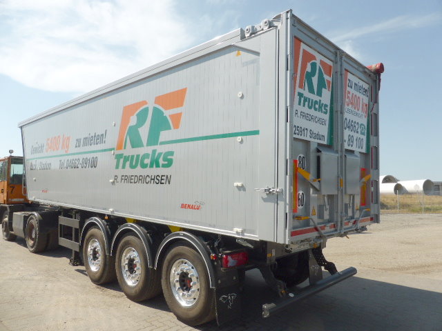 Bild 7 RF Trucks GmbH & Co.KG in Stadum