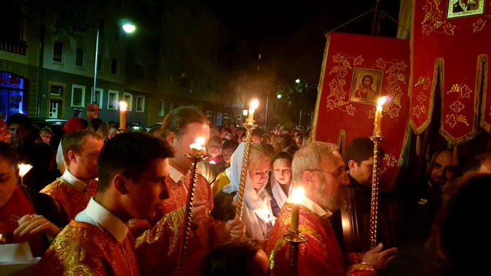 Russische Orthodoxe Kirche "Znamenie Kurskaya Korennaya-Ikone"