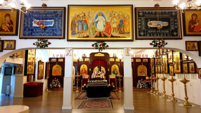 Russische Orthodoxe Kirche "Znamenie Kurskaya Korennaya-Ikone"
