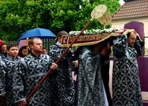 Bild zu Russische Orthodoxe Kirche "Znamenie Kurskaya Korennaya-Ikone"