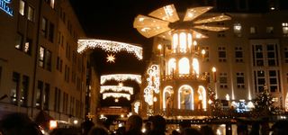 Bild zu Weihnachtsmarkt an der Frauenkirche