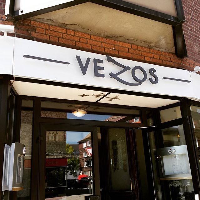 Vezos Restaurant