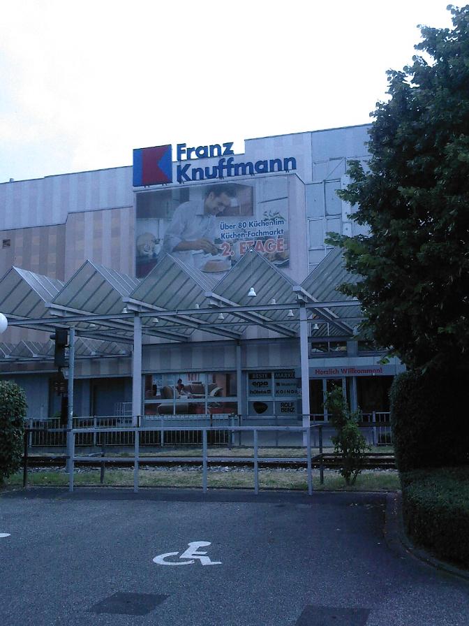 Bild 1 Einrichtungshaus Franz Knuffmann GmbH & Co KG in Krefeld