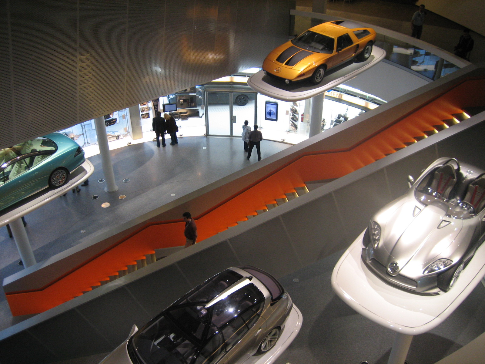 Bild 74 Mercedes-Benz Museum GmbH in Stuttgart