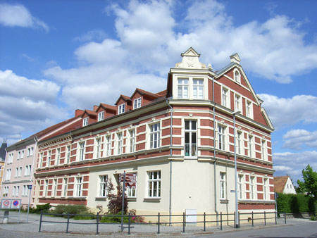 Bürohaus Immobilien Agentur Ronald Will e.K. in der Friedrichsstr.10e, Hoyerswerda