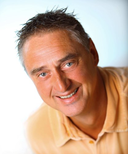 Implantologe Frank Schrader