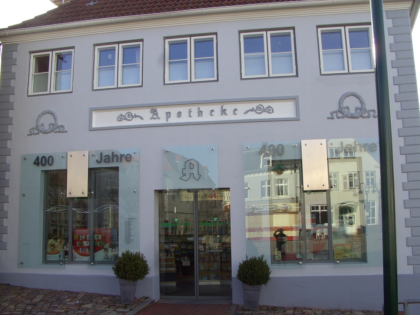 Bild 1 Privilegierte Stadt-Apotheke in Meldorf