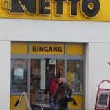 Netto Deutschland - schwarz-gelber Discounter mit dem Scottie in Munster