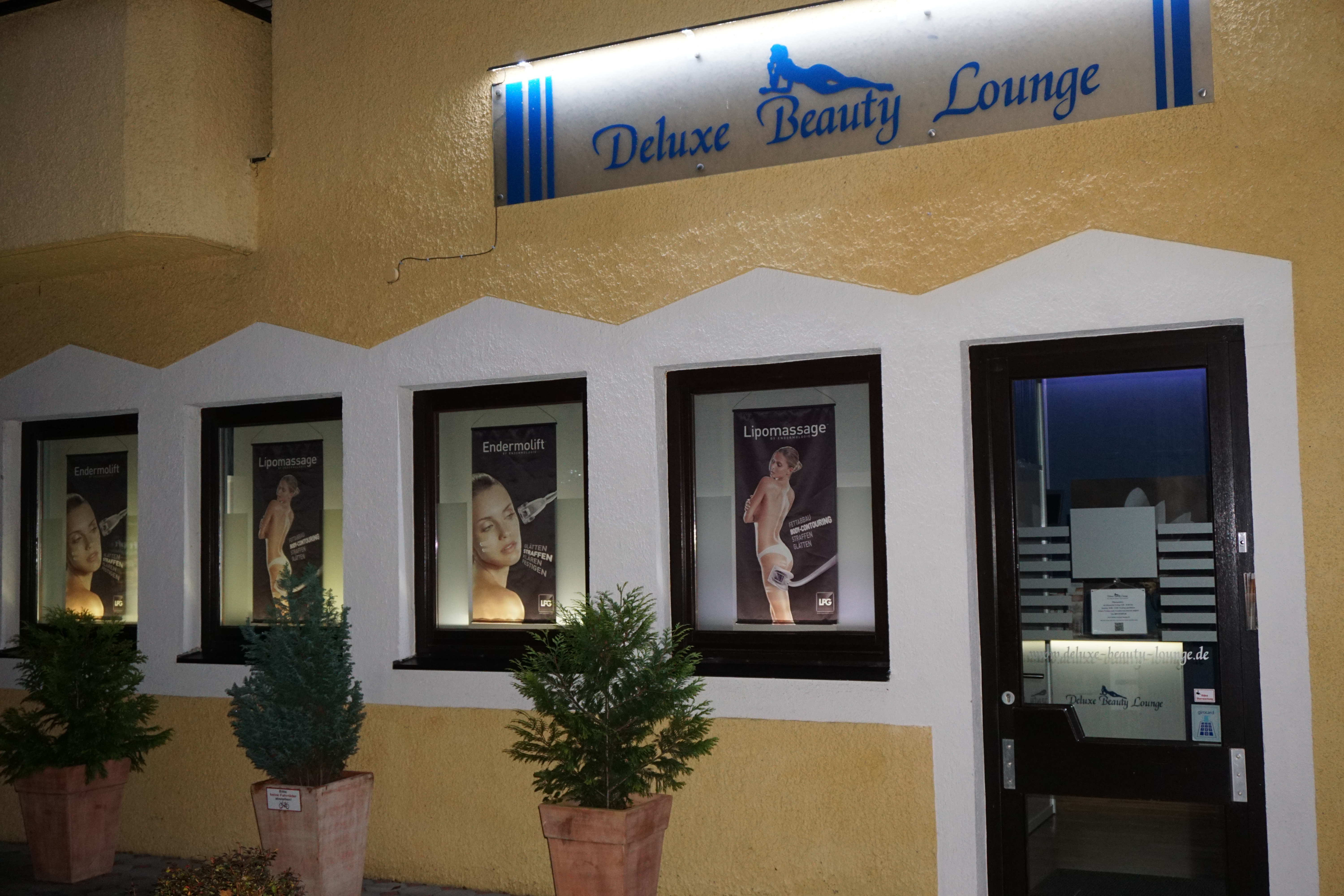 Endermologie Deluxe Beauty Lounge