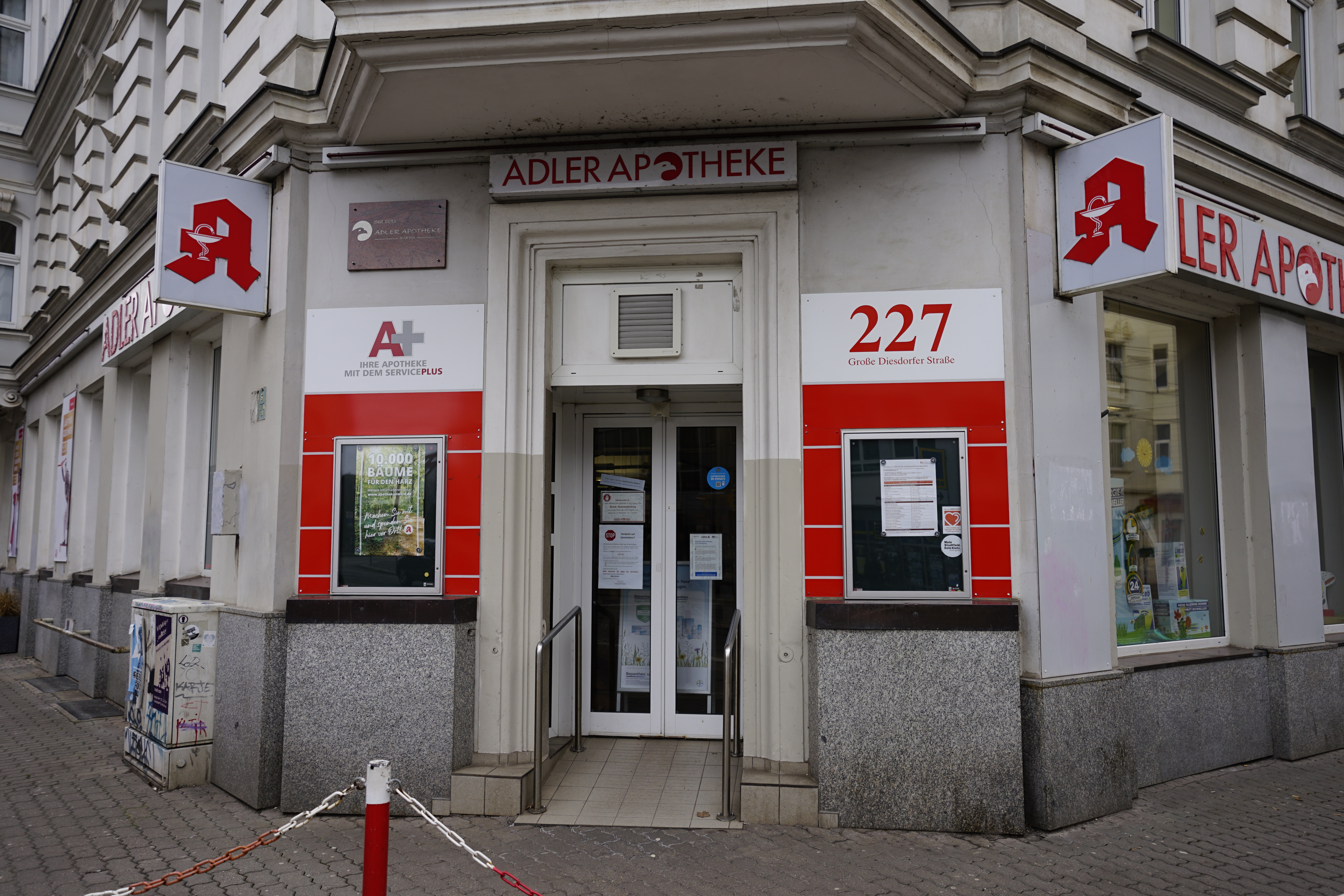 Bild 7 Adler-Apotheke in Magdeburg