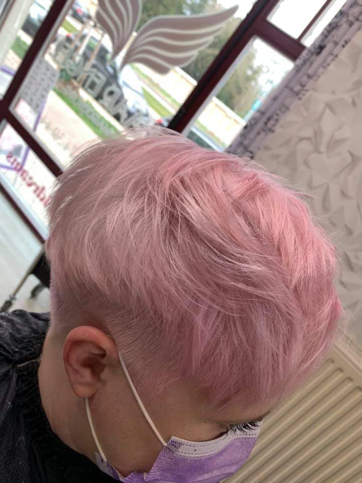 Rosé Hair