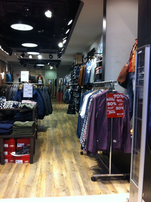 Mustang Denim Store