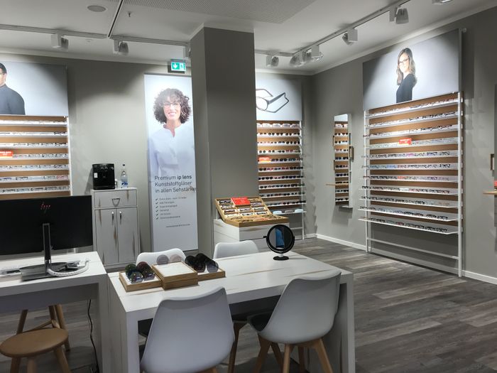 eyes + more - Optiker Hameln, Stadt-Galerie