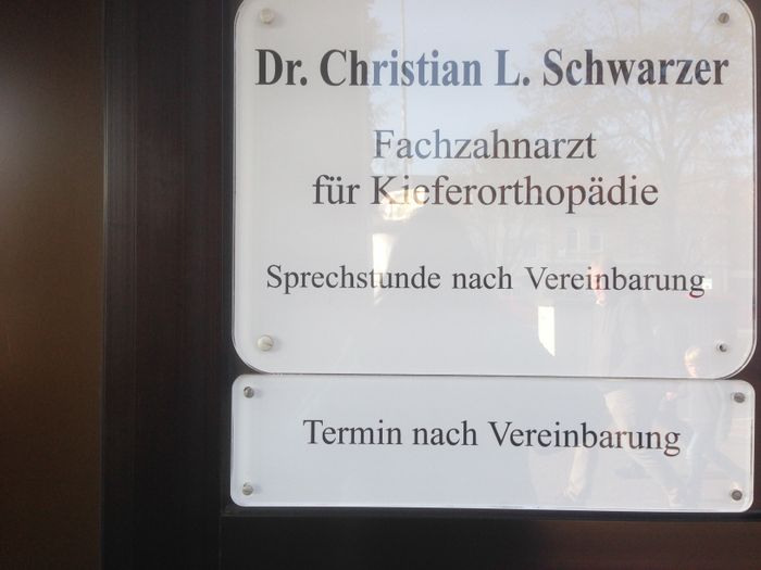 Schwarzer Christian L. Dr. Fachzahnarzt für Kieferorthopädie