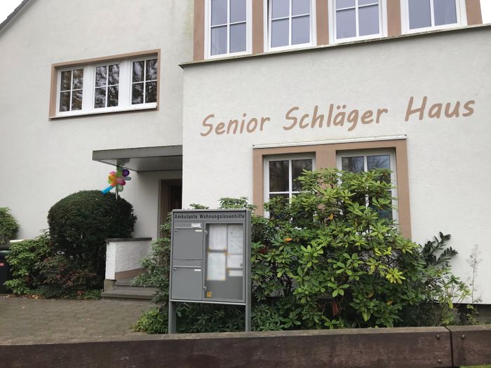 Senior Schläger Haus