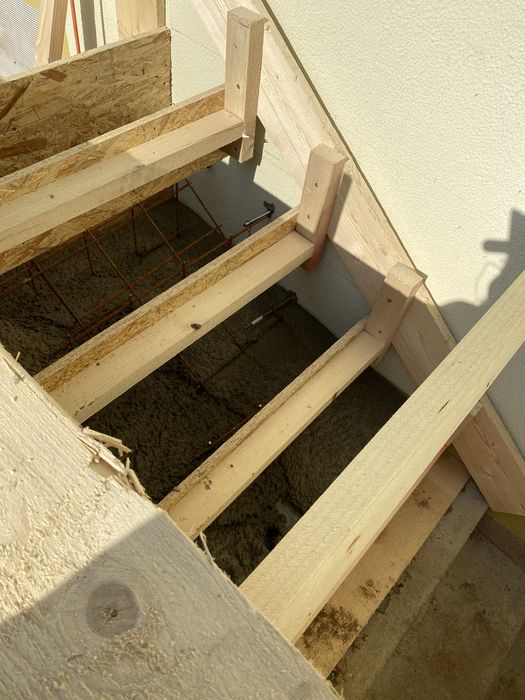 Kellertreppe wird verlängert (auf Terrassenhöhe)