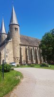 Bild zu Kloster Möllenbeck und Hofgarten