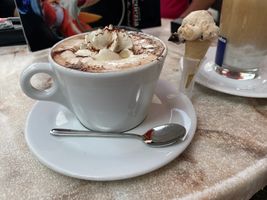 Bild zu Eiscafe Venezia