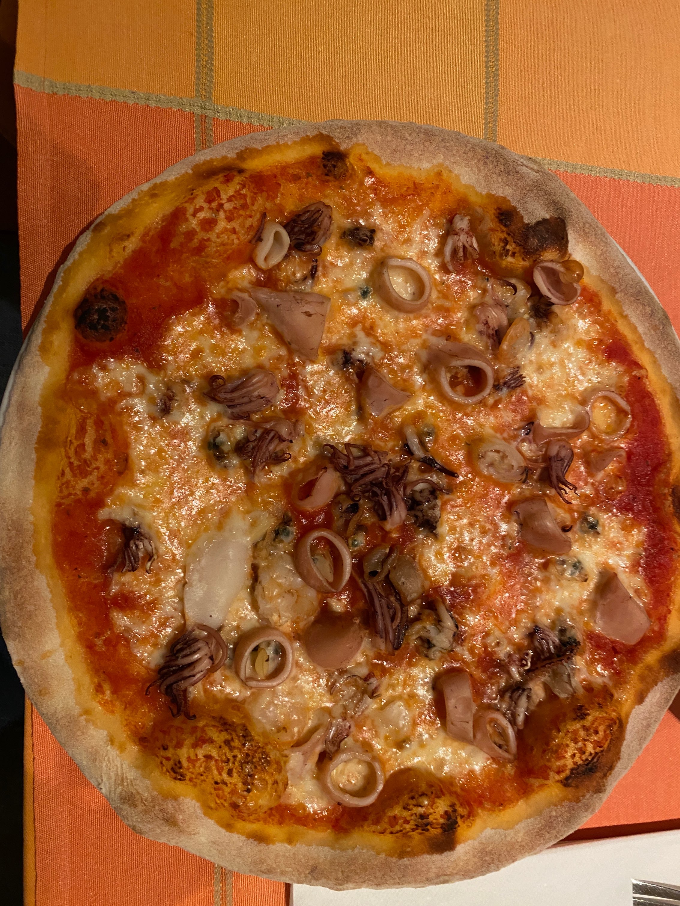 Pizza frutti de Mare - 12,50 &euro;