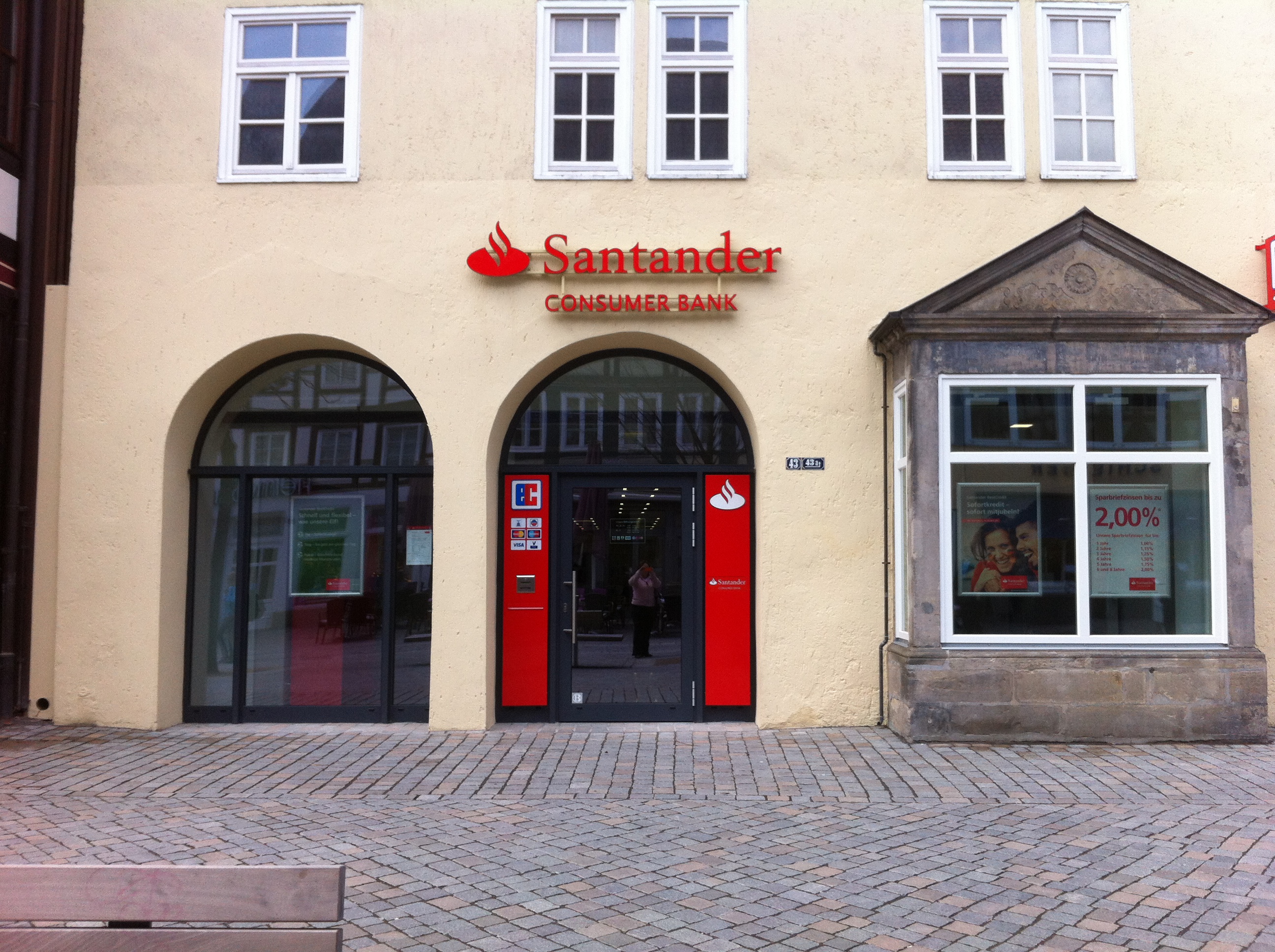 Bild 3 Santander Bank Zweigniederlassung der Santander Consumer Bank AG in Hameln