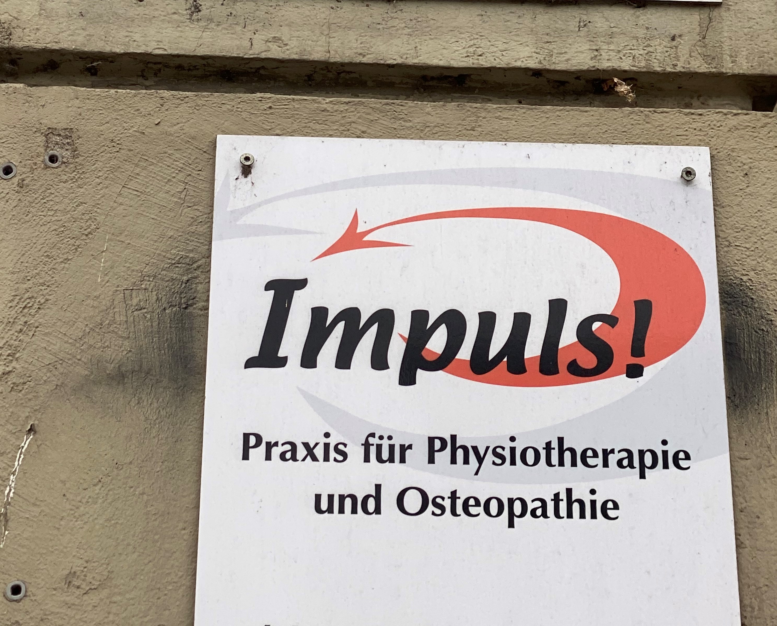 Bild 3 Osteopath Stefan Wiedemann (bei "Praxis Impuls") in Hameln