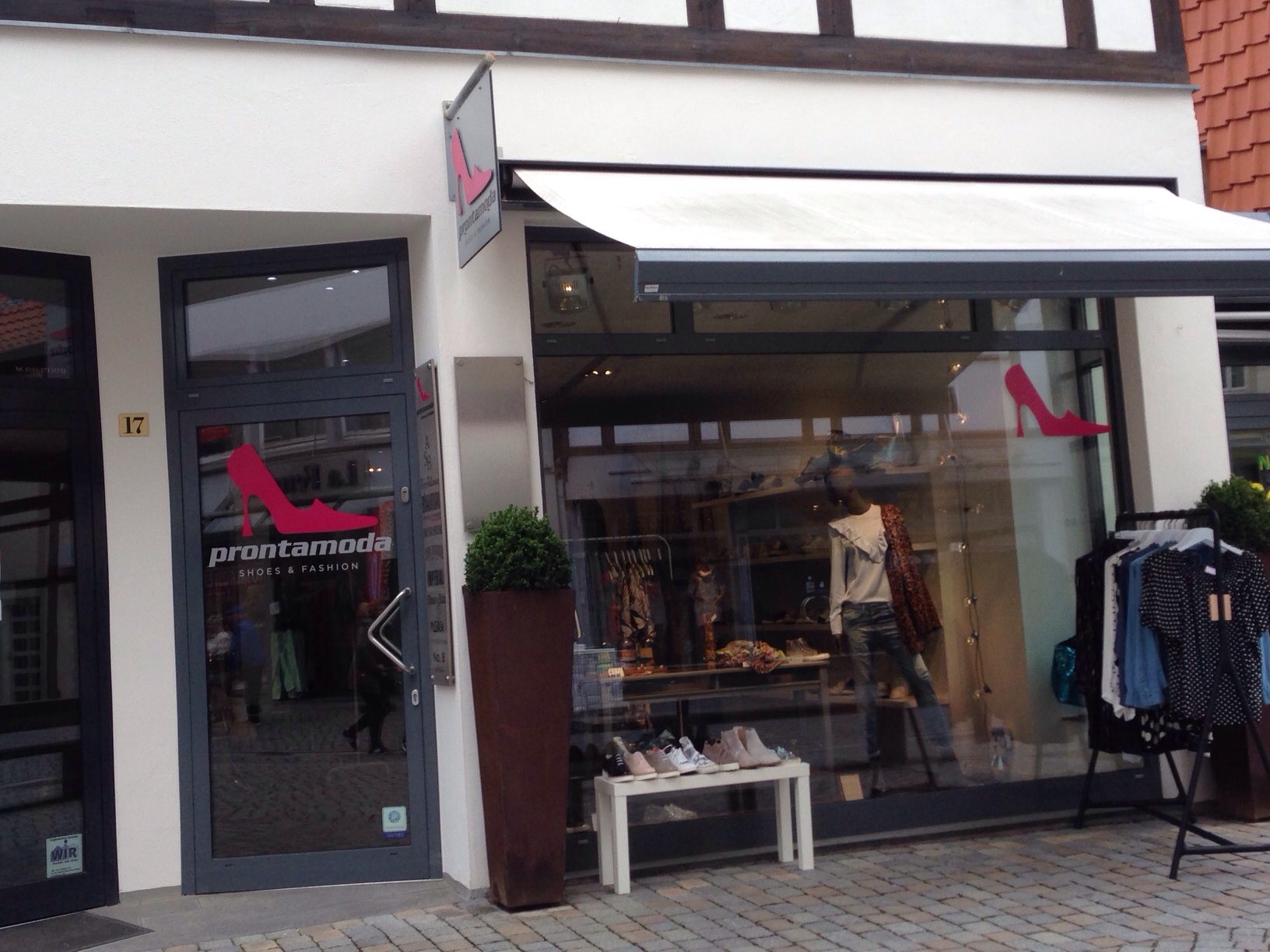 Bild 1 prontamoda shoes & accessories in Hameln
