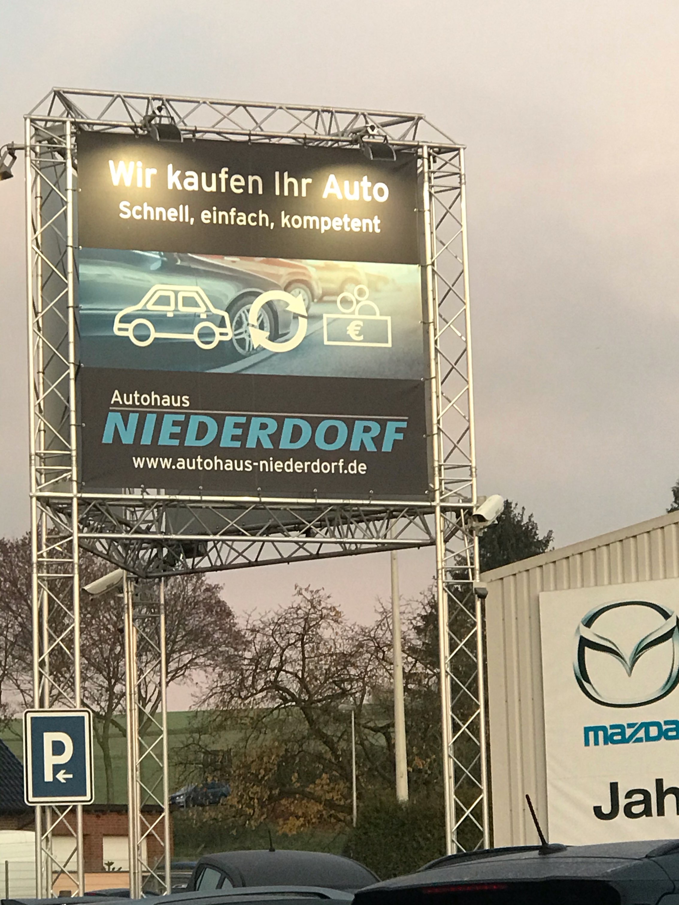 Bild 1 Niederdorf Autohaus in Rinteln