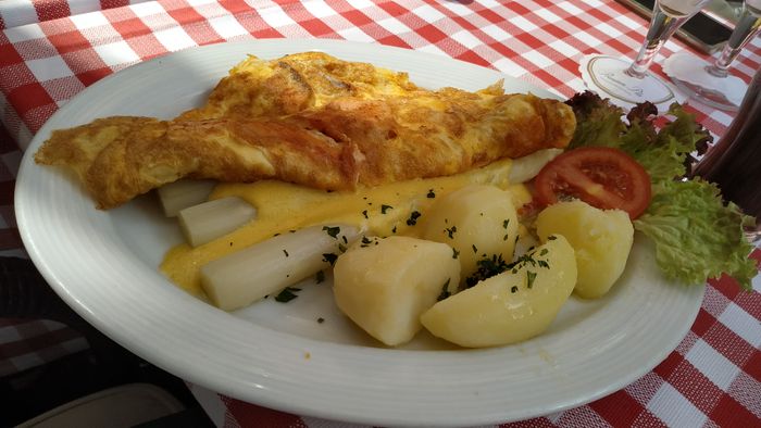 372. Omelette von drei Eiern 