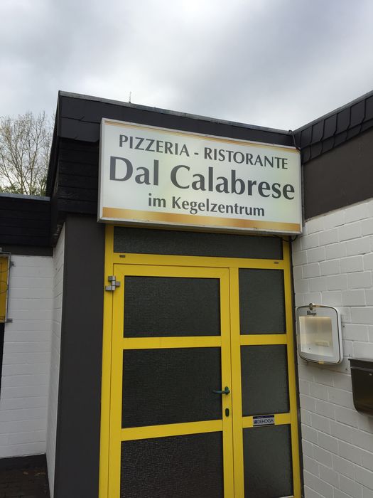 pizzeria ristorante dal calabrese im kegelzentrum. Rockenhausen. tel. 0151 547 147 08.