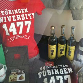 Motto-Shirts, Tassen, Schnaps und Uni-Wein .....