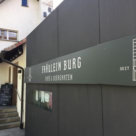 Isabel Gutmann Katja Ehmer Fräulein Burg Rötteln GmbH Restaurant in Haagen in Baden Gemeinde Lörrach