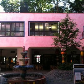 Grüne Zitadelle - Hundertwasserhaus in Magdeburg