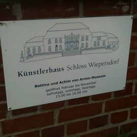 Künstlerhaus Schloss Wiepersdorf in Wiepersdorf Gemeinde Niederer Fläming