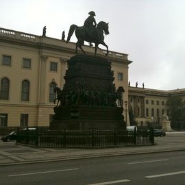 Reiterstandbild von König Friedrich II. v. Preußen in Berlin