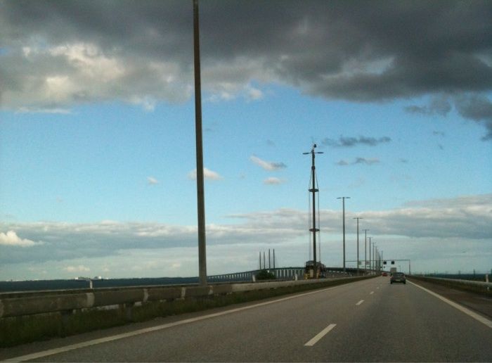 Richtung Schweden über die Brücke ... 