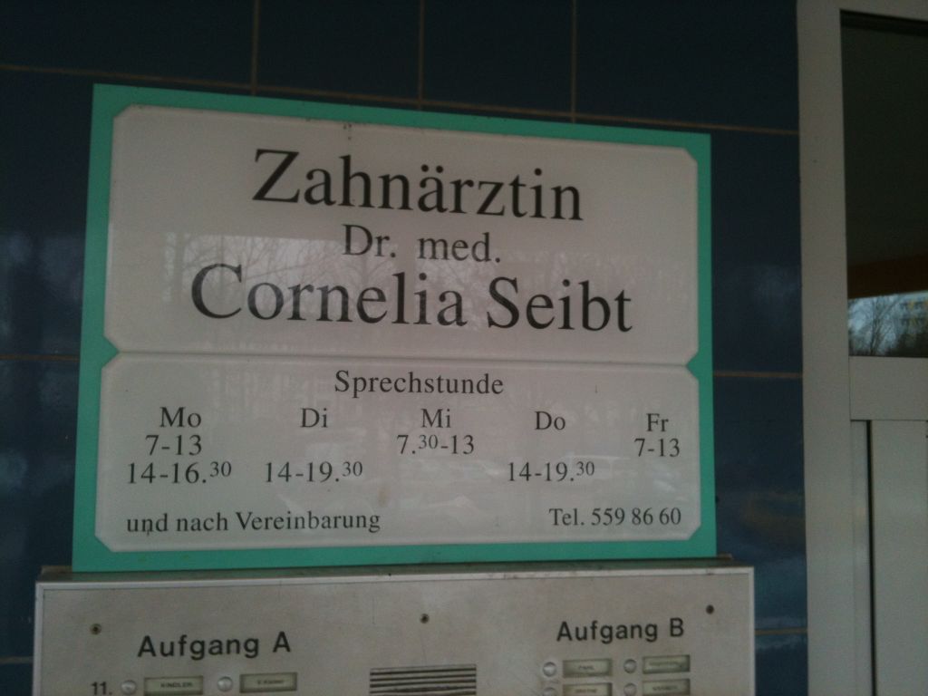 Nutzerfoto 10 Zahnärztin Dr. med. Cornelia Seibt
