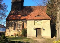 Bild zu Dorfkirche Berlin-Blankenfelde