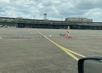 Bild zu »Hangar 3-4« Flughafen Tempelhof