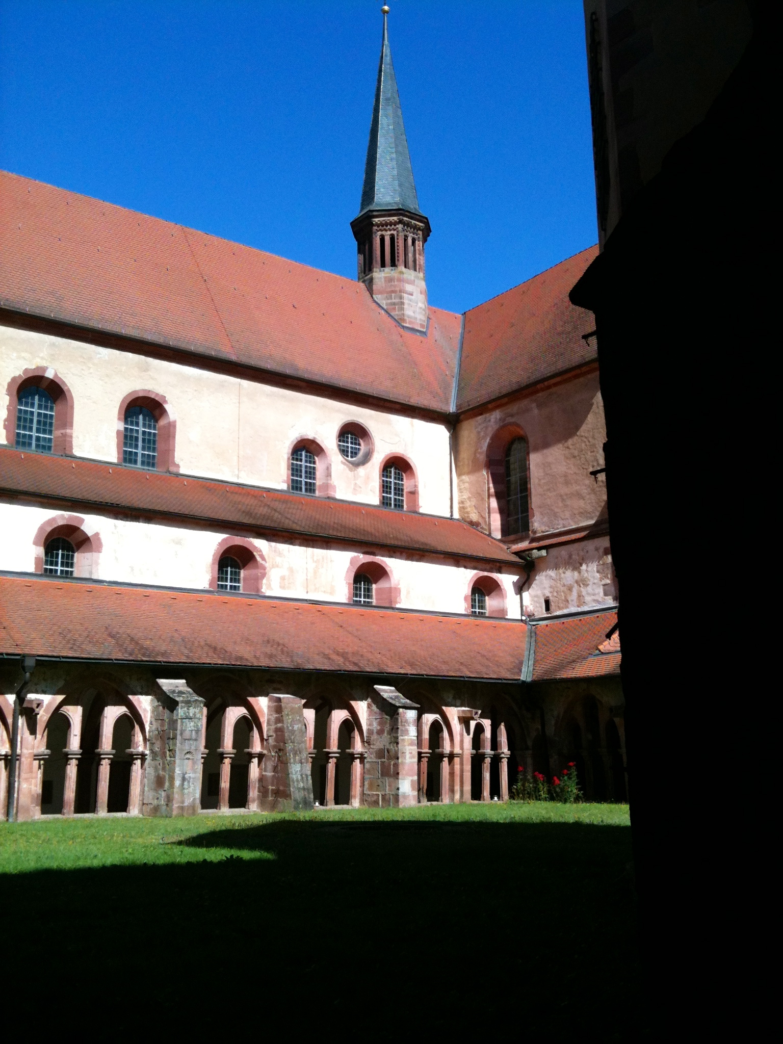 Bild 37 Kloster Bronnbach in Wertheim