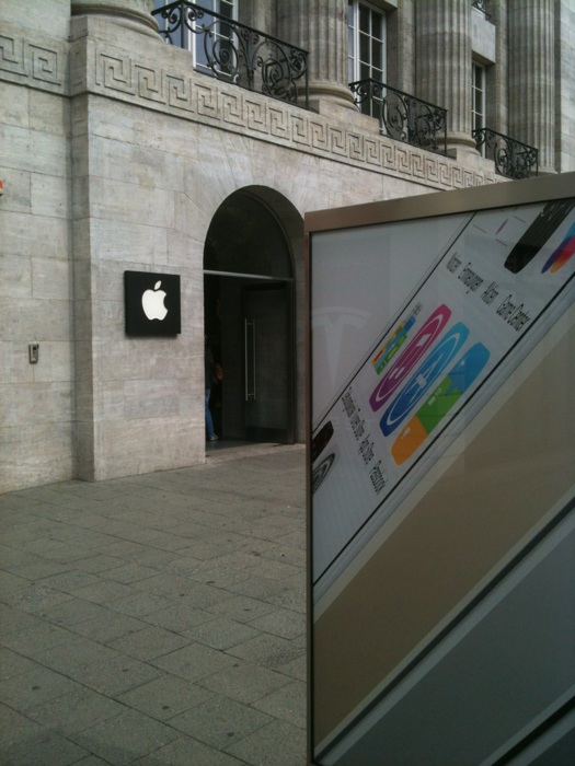 Bild 2 Apple Store in Berlin