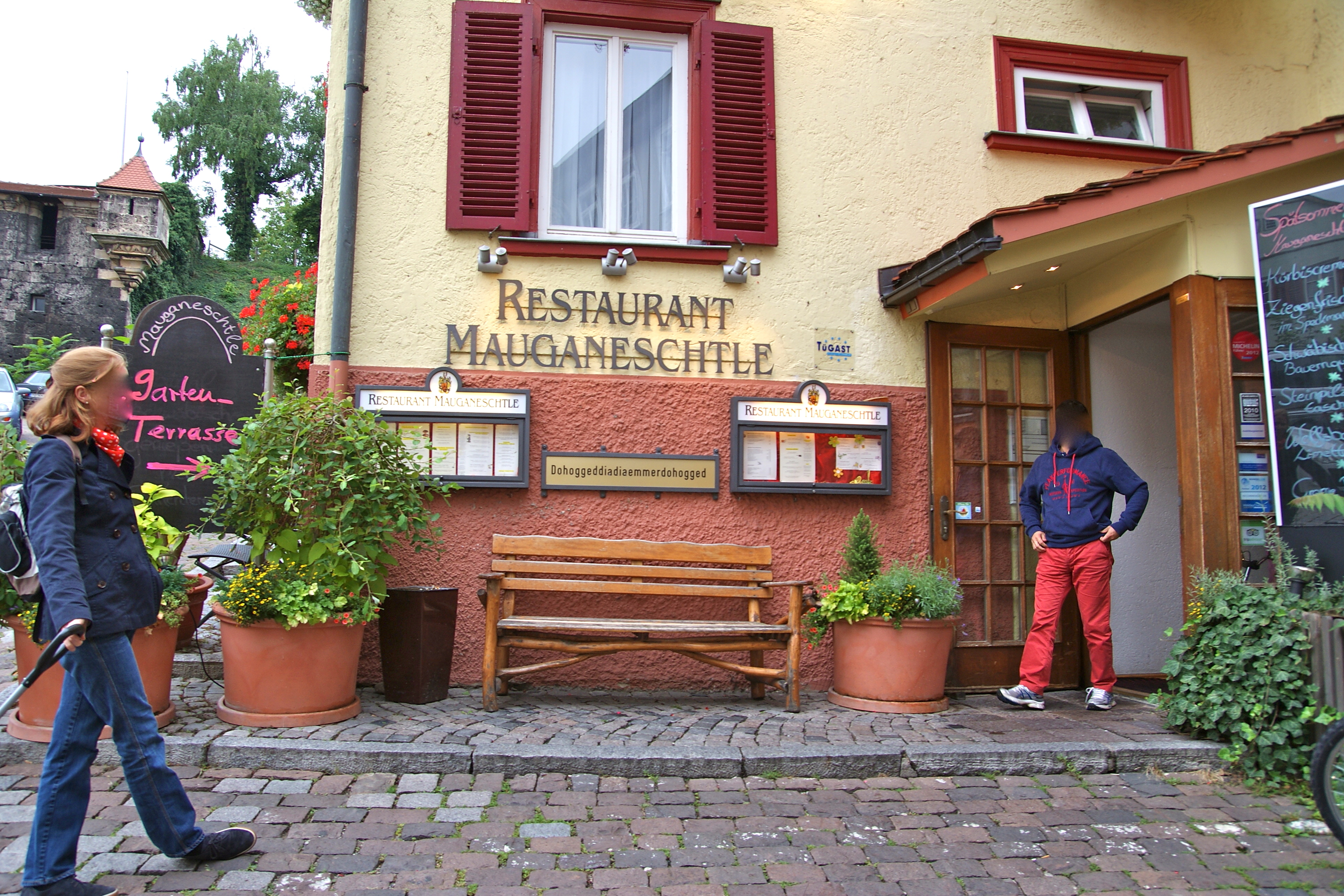 Bild 7 Am Schloß in Tübingen