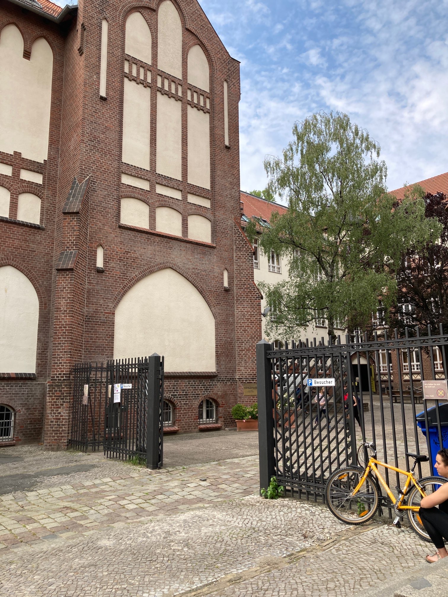 Bild 12 Katholische Theresienschule in Berlin