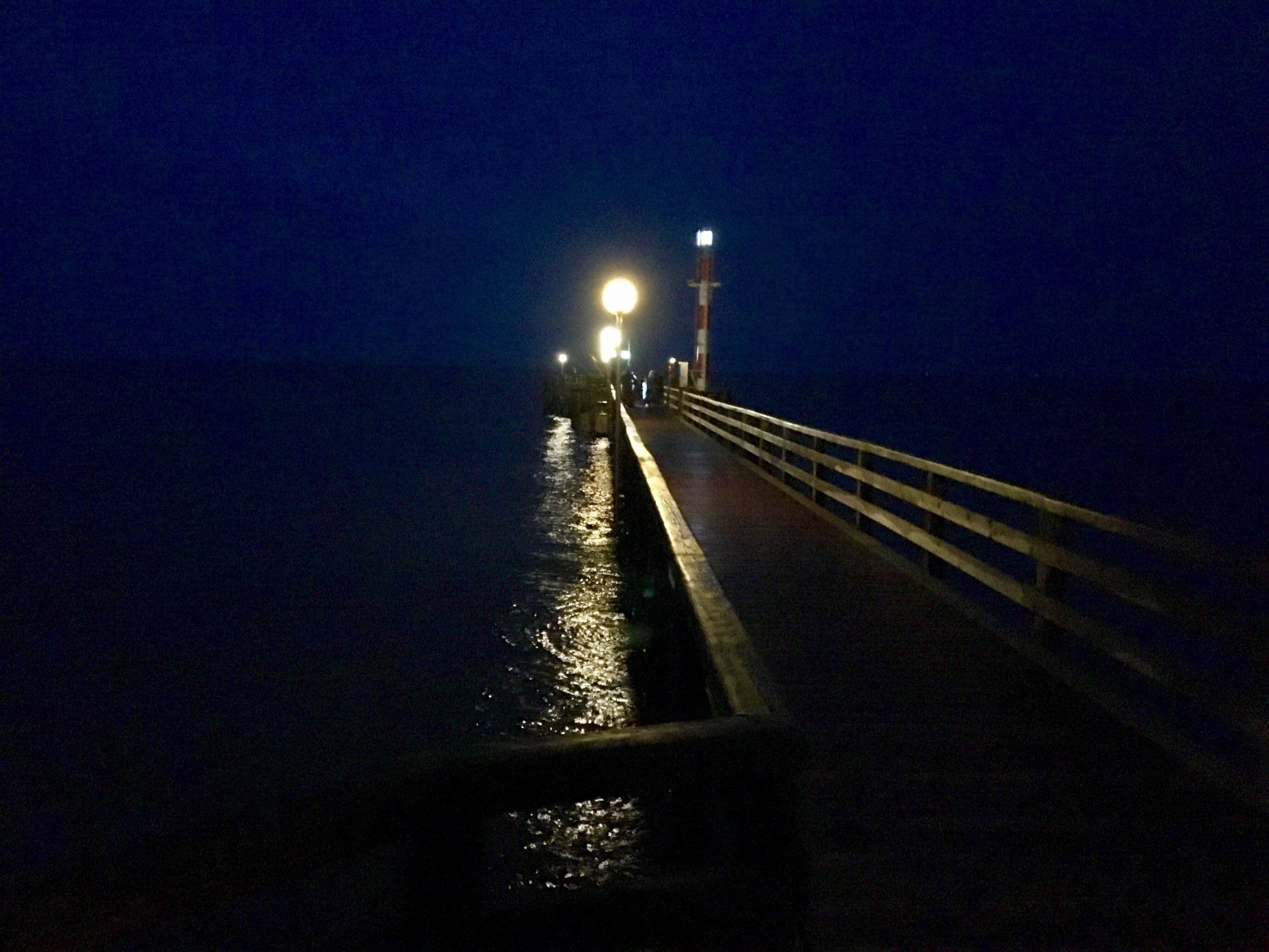 Seebrücke am Abend