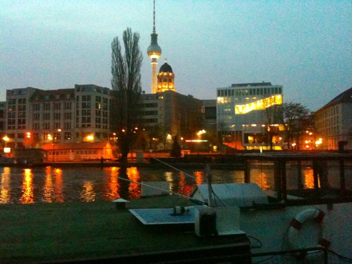 Berliner Wasserbetriebe, Botschaft der Niederlande,  Stadthaus und Fernsehturm