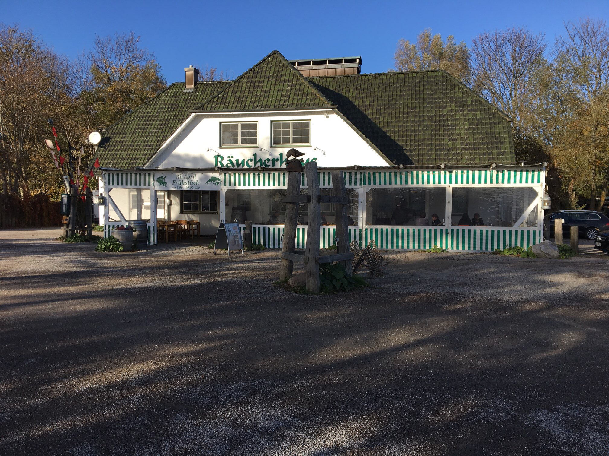 Bild 15 Pension u. Gaststätte Räucherhaus Schönthier in Ahrenshoop, Ostseebad