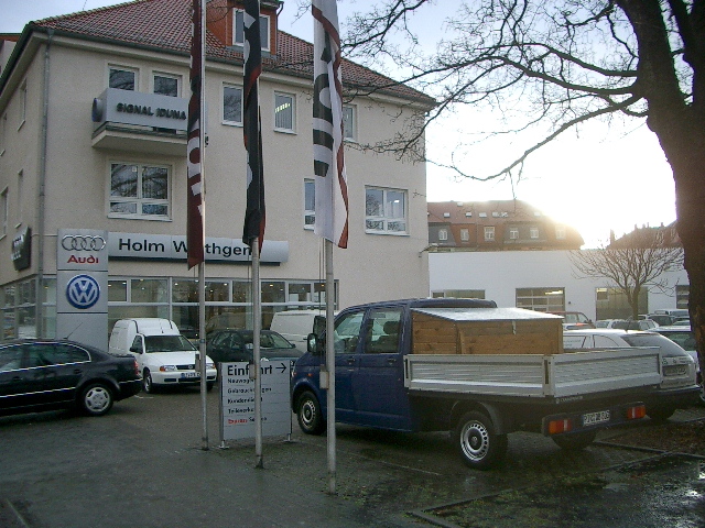 Bild 1 Autohaus Holm Wirthgen in Dresden