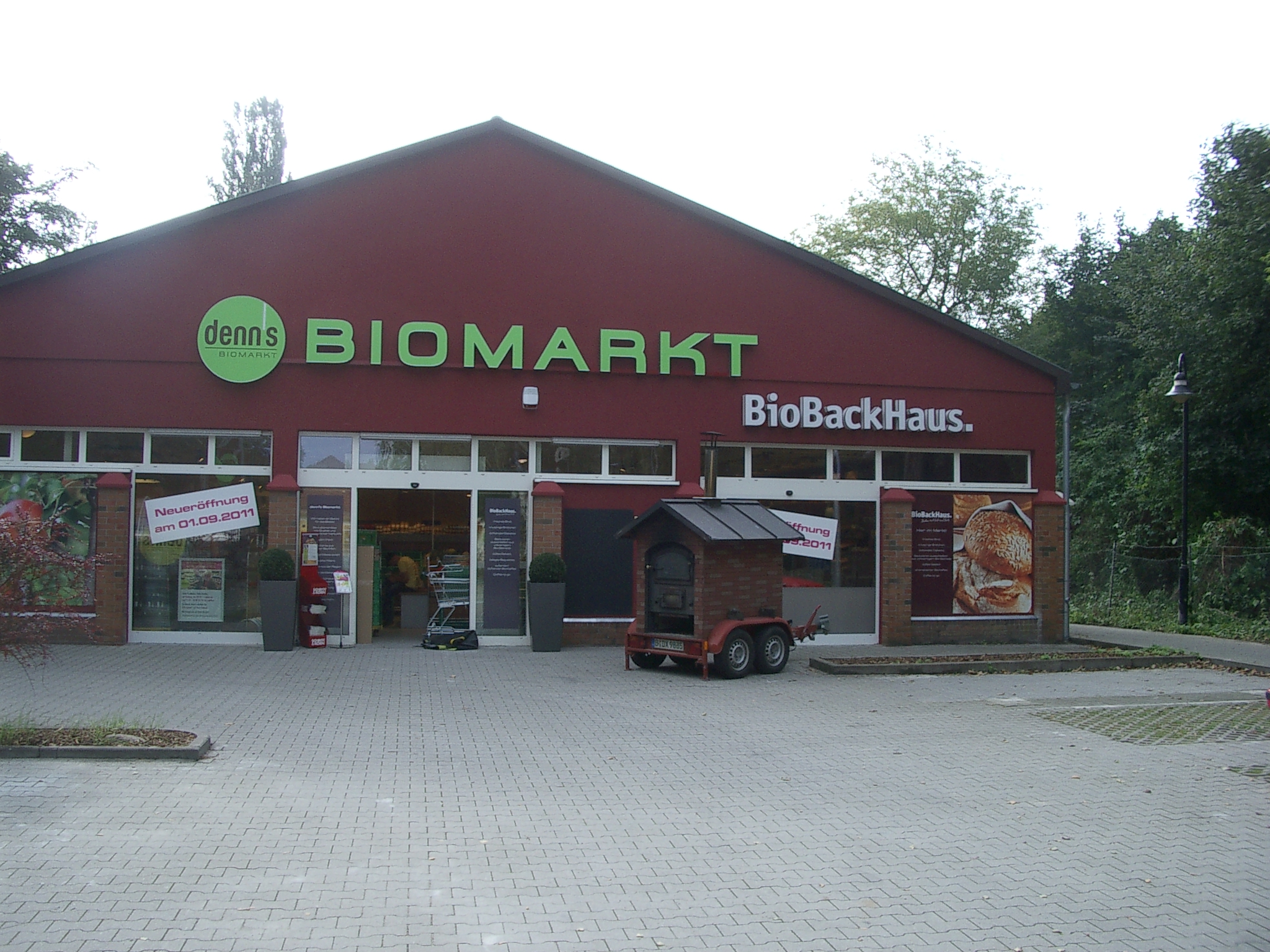 Bild 1 Denns BioMarkt in Berlin