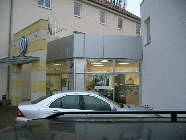 Bild 2 Autohaus Holm Wirthgen in Dresden