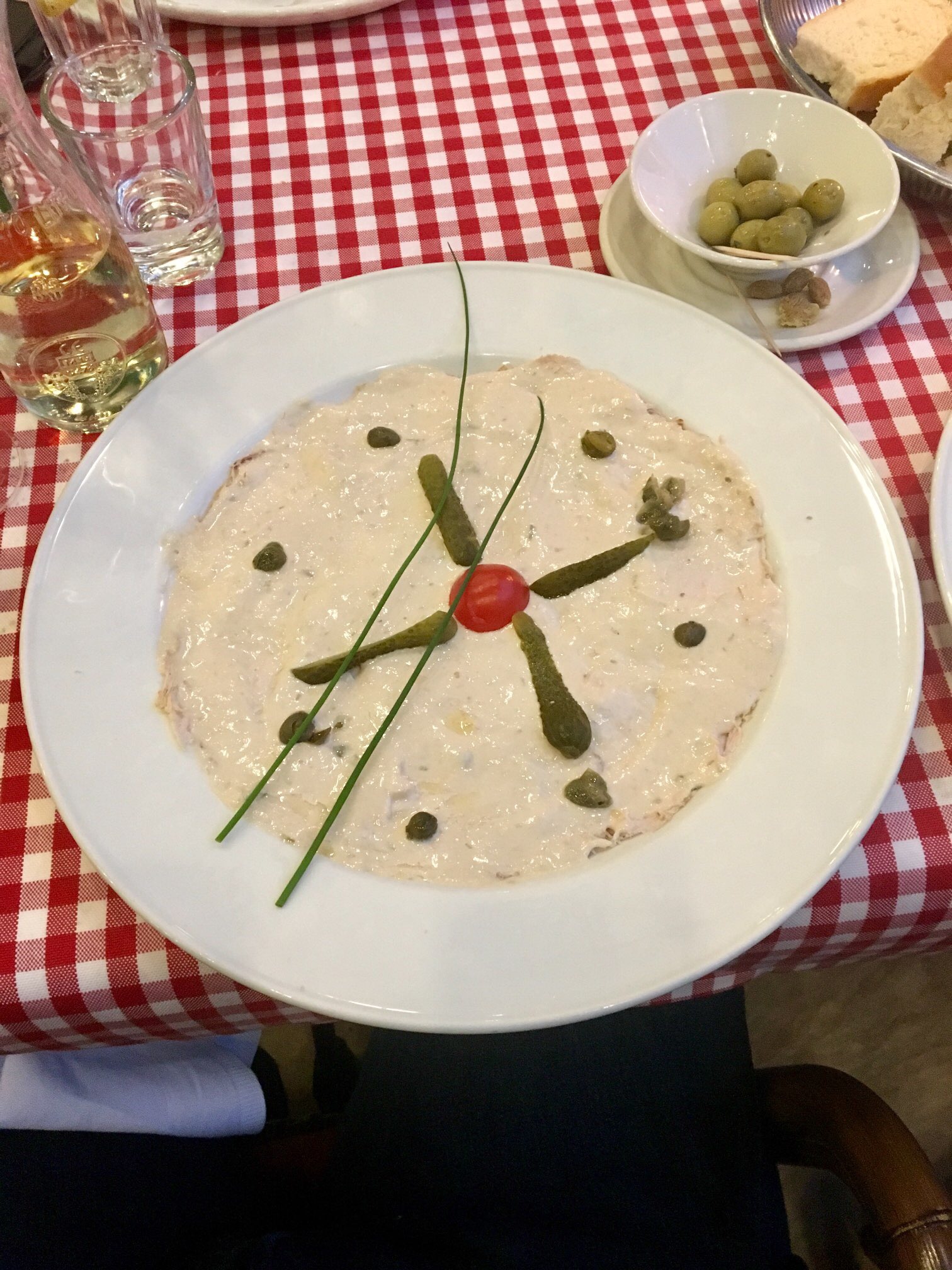 Vitello tonnato